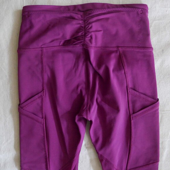 Lululemon Women 4 Outrun Tight - Picture 4 of 16